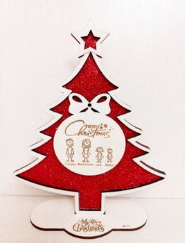 Glitzer-Weihnachtsbaum mit personalisierter Kugel